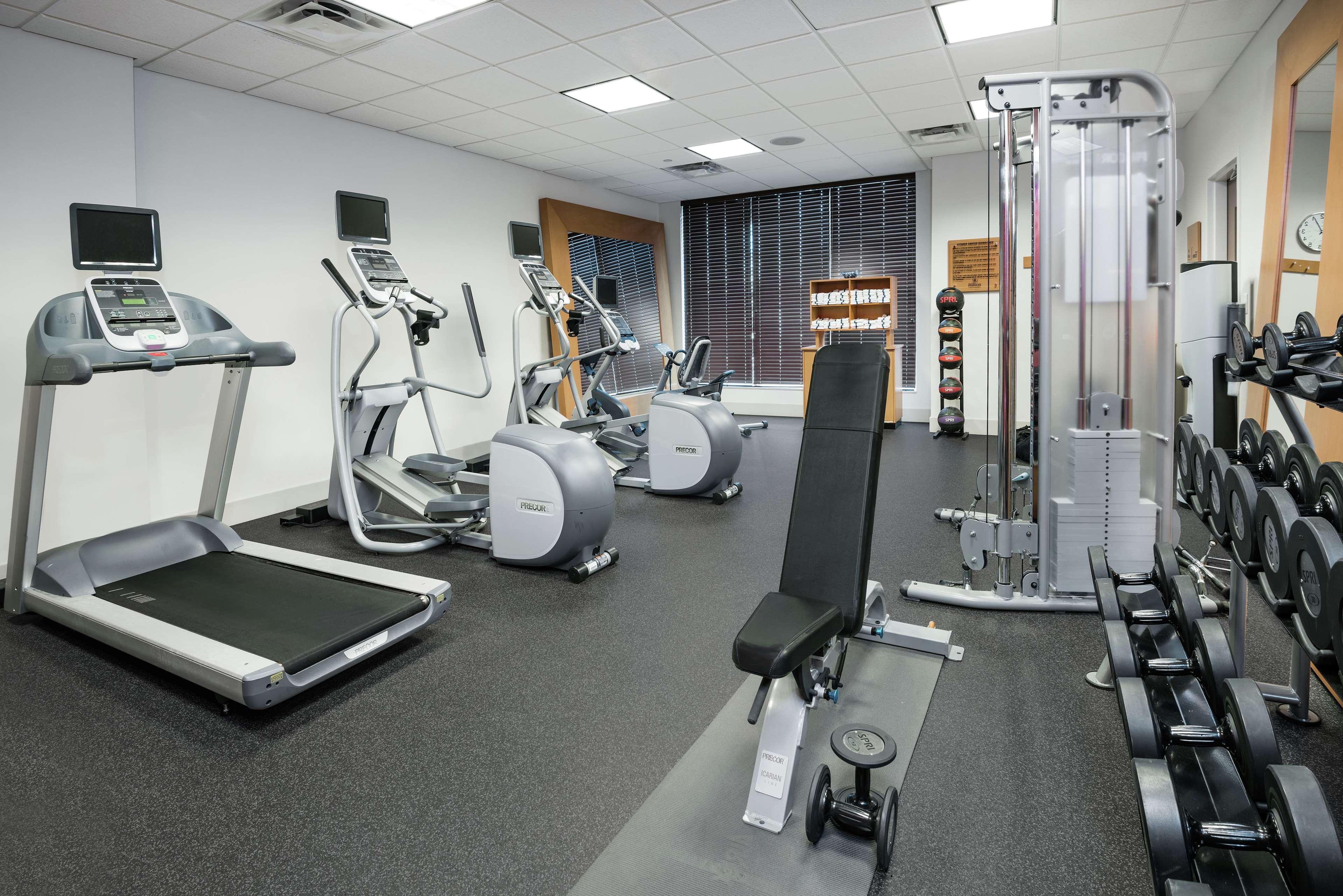 Hilton Garden Inn San Antonio/Rim Pass Drive מראה חיצוני תמונה