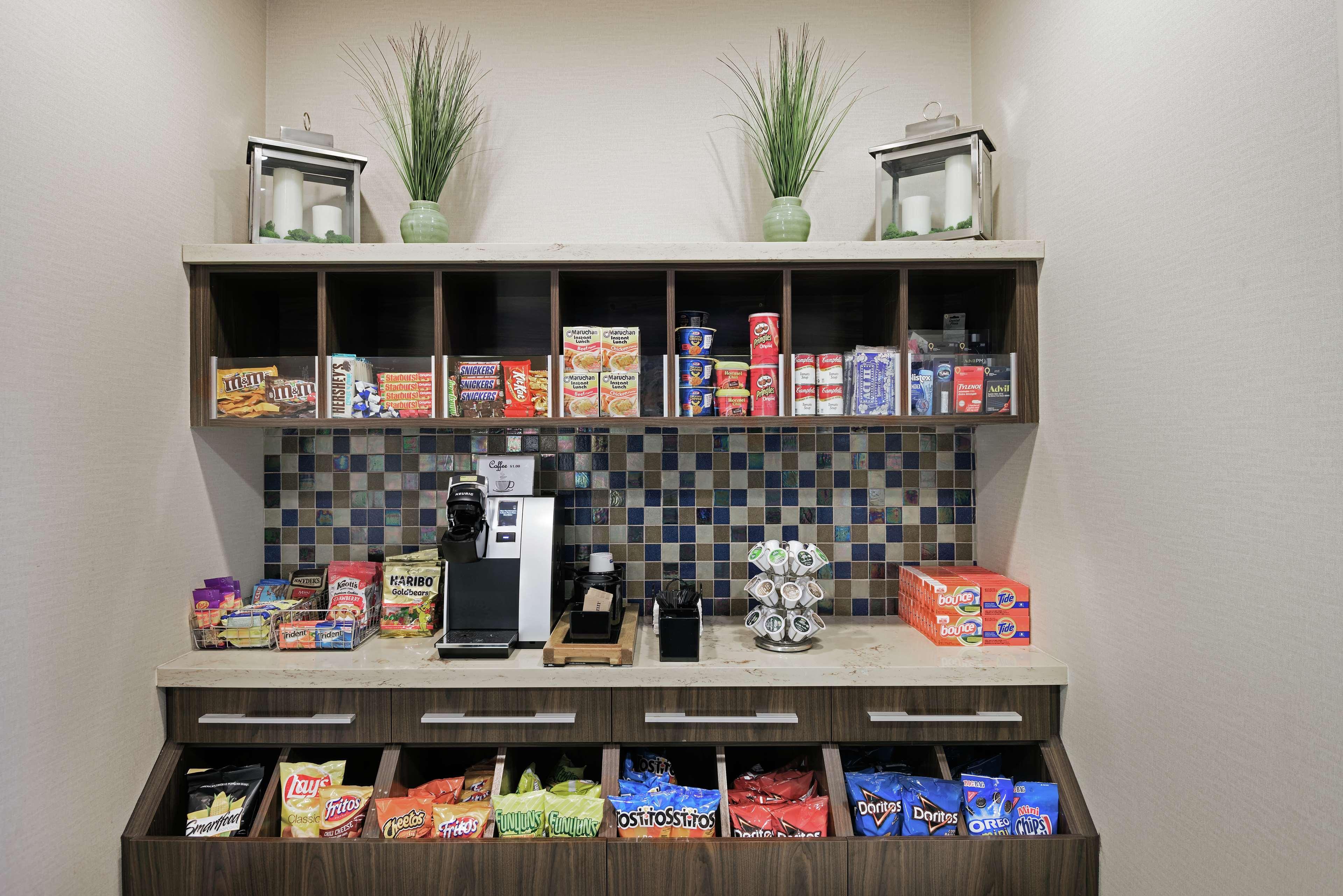 Hilton Garden Inn San Antonio/Rim Pass Drive מראה חיצוני תמונה