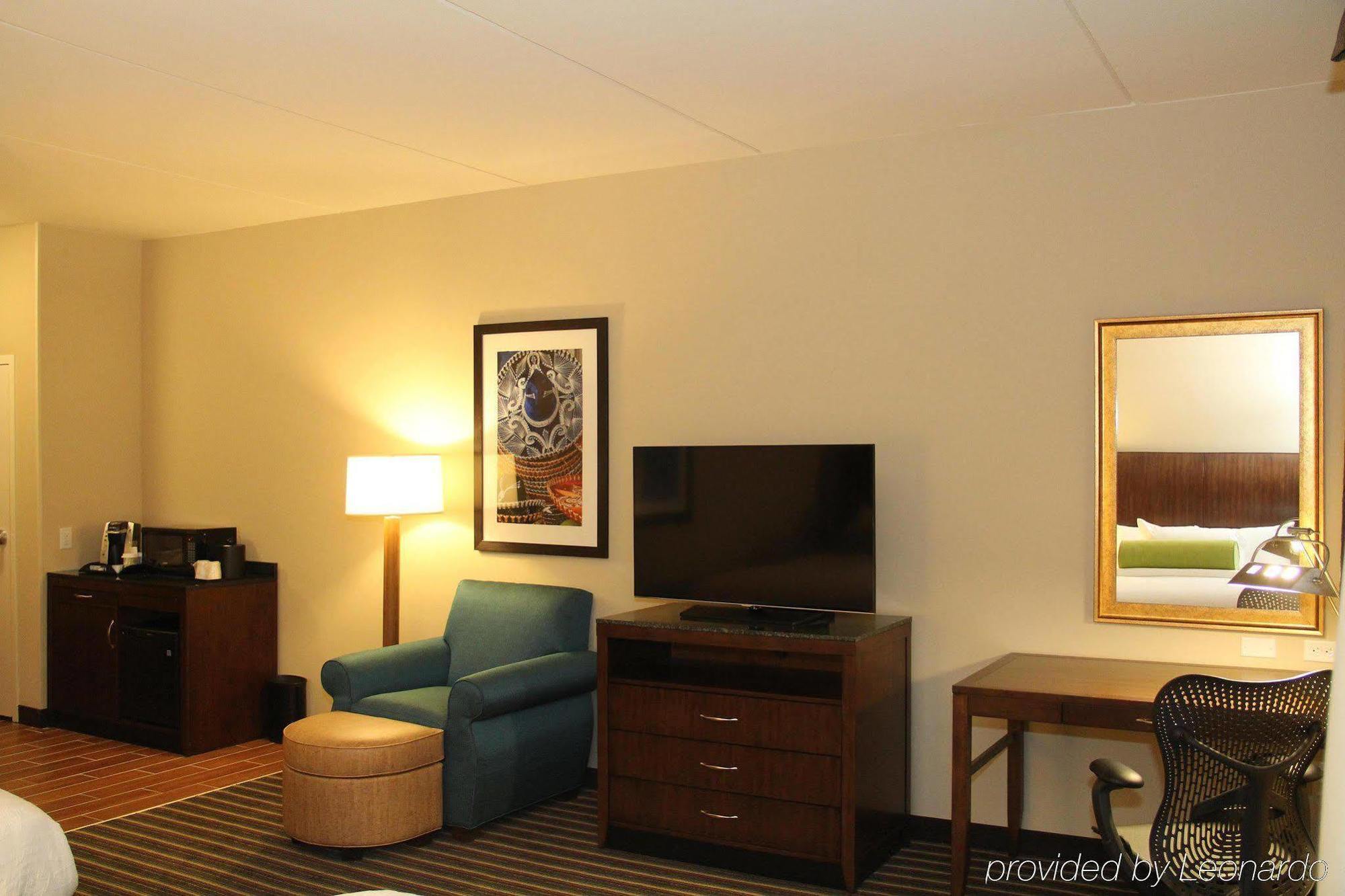 Hilton Garden Inn San Antonio/Rim Pass Drive מראה חיצוני תמונה