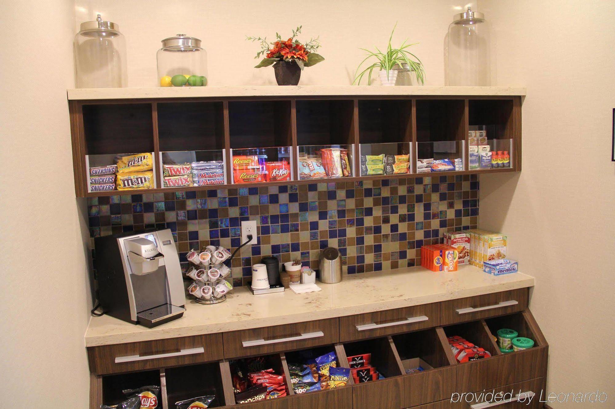 Hilton Garden Inn San Antonio/Rim Pass Drive מראה חיצוני תמונה